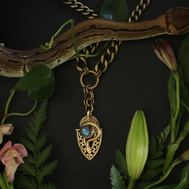 Shield Amulet: Serpent