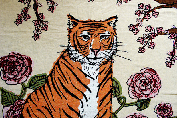 TIGER ROSE TAPESTRY BLANKET